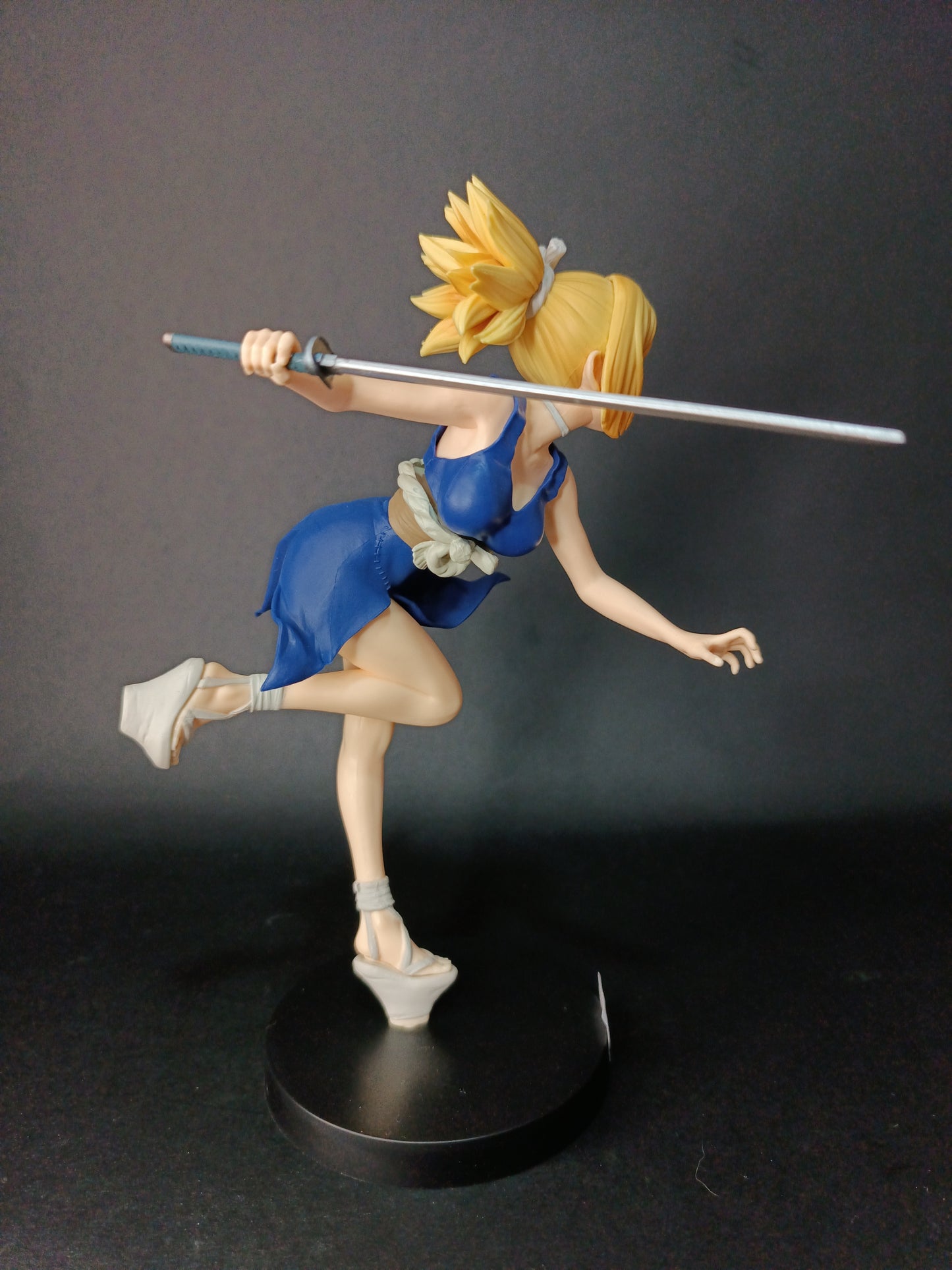 Dr. Stone Kohaku Figure (Sin Caja)