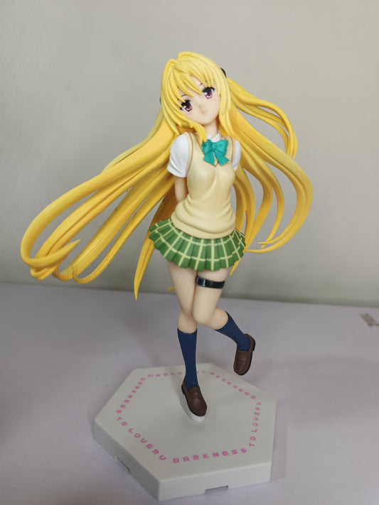 To LOVEru Darkness - Konjiki no Yami/Golden Darkness (School Uniform Ver.) (Sin Caja)