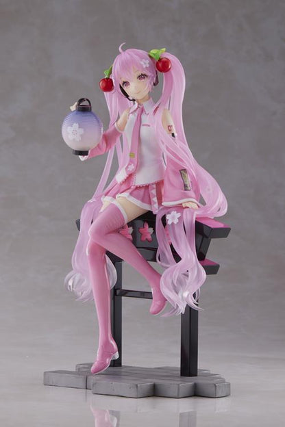 Vocaloid AMP+ Sakura Miku (Sakura Lantern Ver.) Prize Figure