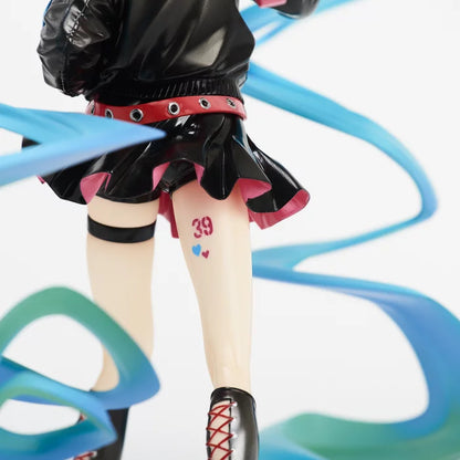 Hatsune Miku: LAM Rock Singer Ver. 1/7 Scale Figure