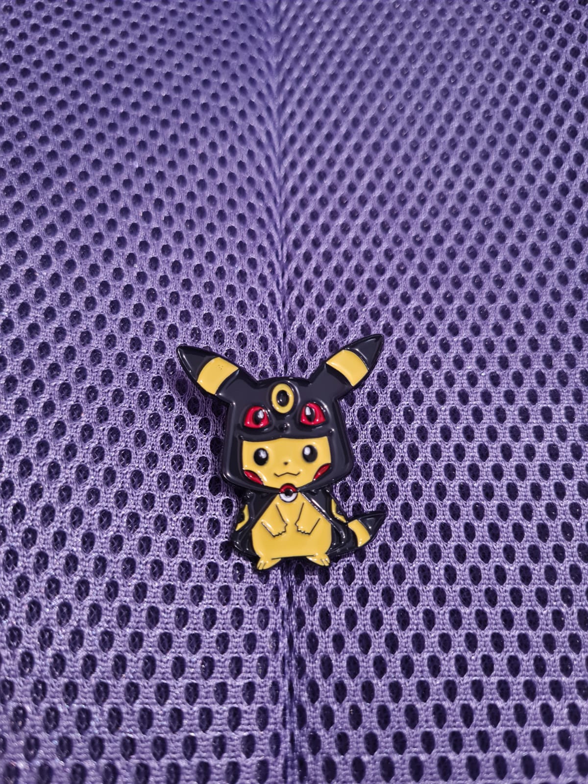 Pin Pikachu Umbreon