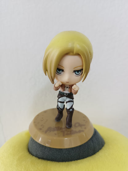 Figura Chibi Annie Attack on titan