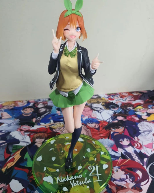 THE QUINTESSENTIAL QUINTUPLETS COLORFUL FIGURE YOTSUBA NAKANO UNIFORM VER. (Sin Caja)