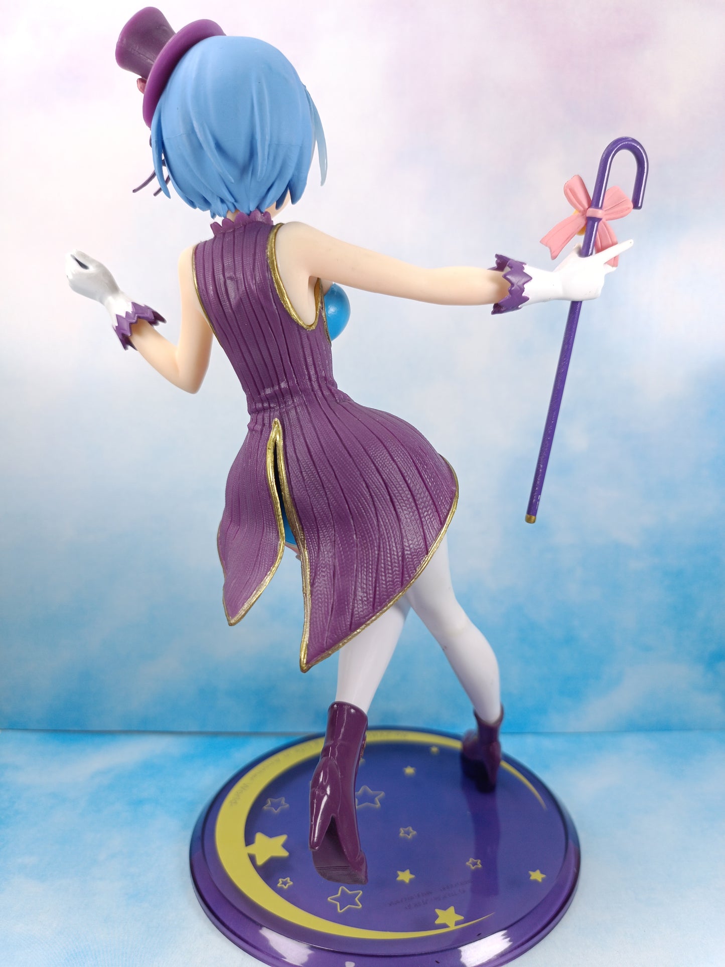 Re:Zero Starting Life in Another World Rem (Magician Ver.) Figure (Sin Caja)