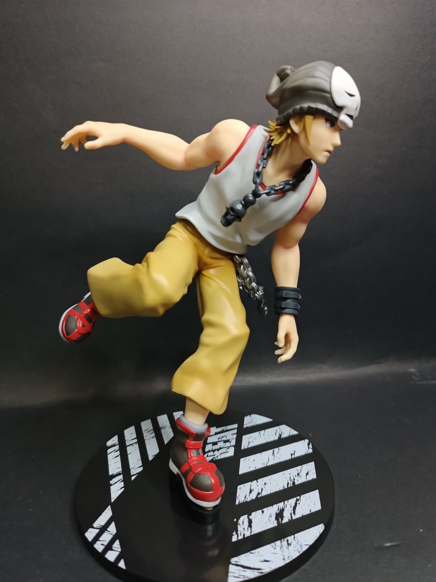 The World Ends with You: The Animation Beat Figure (Sin Caja)