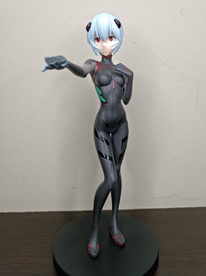 Rebuild of Evangelion Rei Ayanami (Hand Over) Super Premium Figure (Sin Caja)