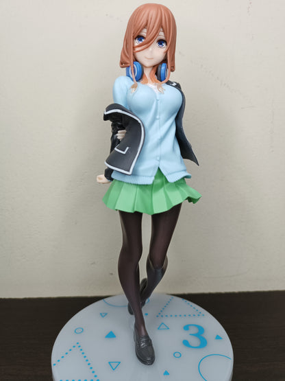 The Quintessential Quintuplets - Miku Nakano Coreful Figure V2. (Uniform Ver) (Sin Caja)