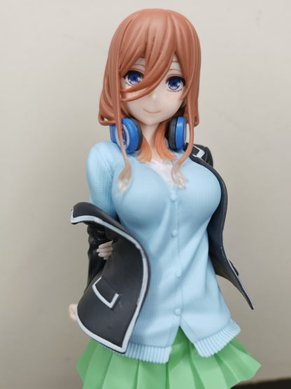 The Quintessential Quintuplets - Miku Nakano Coreful Figure V2. (Uniform Ver) (Sin Caja)