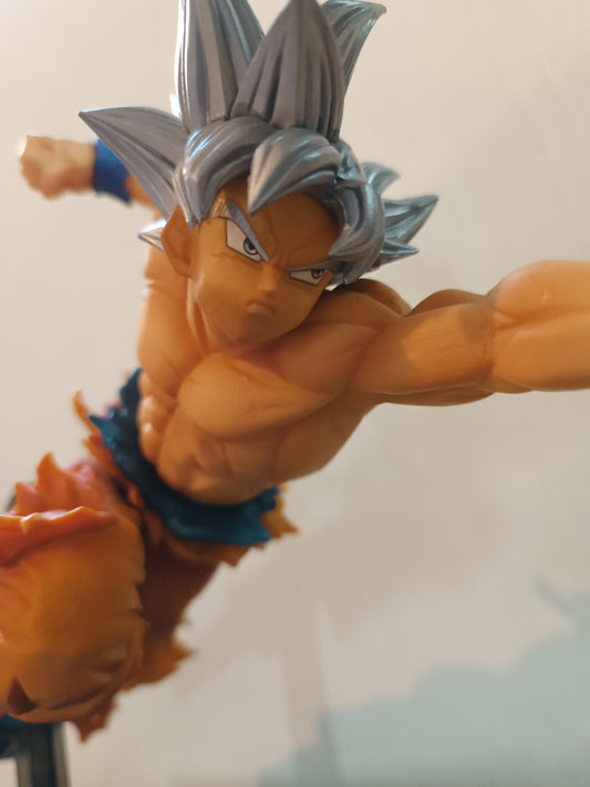 Dragon Ball Super Warriors Battle Retsuden Z Ultra Instinct Goku (Sin Caja)